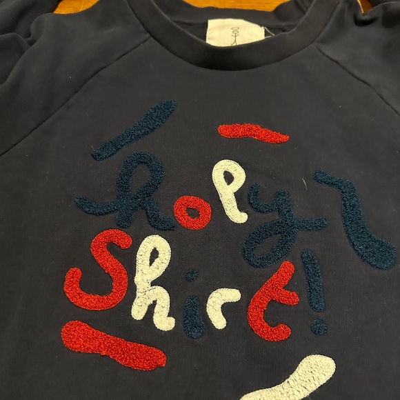 Navy blue crewneck sweatshirt with "Holy Shirt!" Raised textured graphic size M - Picture 2 of 3